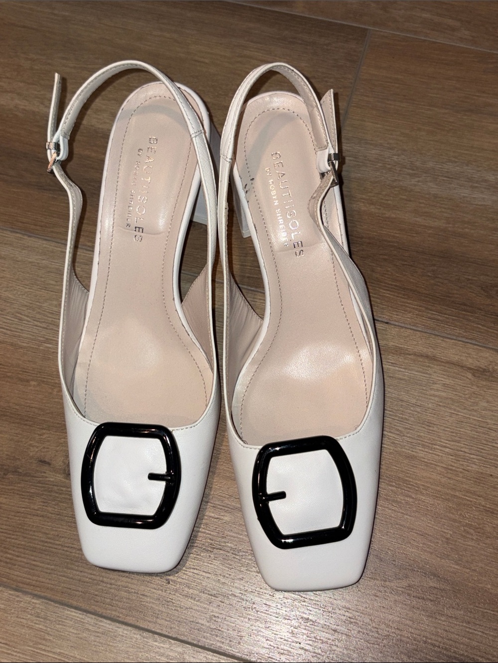 New Beautisoles Duchess Slingback shoes, size 11m